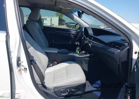 2016 Lexus Es 300H z USA, uszkodzony, nr VIN JTHBW1GG4G2104097